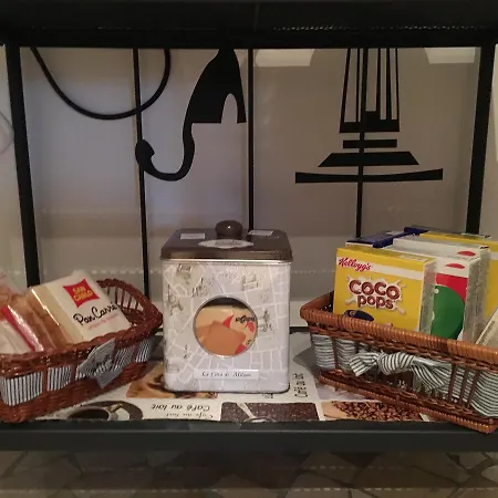 Chez Nous-2